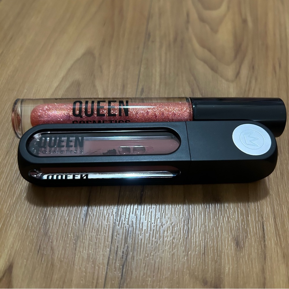 Queen Cosmetics Lip Set